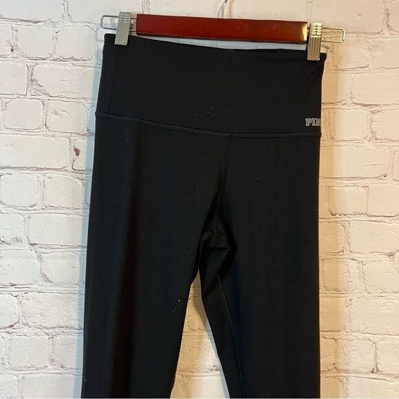 PINK Victoria's Secret Black and White Leggings - Picture 2 of 6